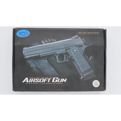 2027 - New old stock airsoft pistol, model V19 in silver, boxed. UK P&P Group 1 (£16+VAT for the first lot ... 