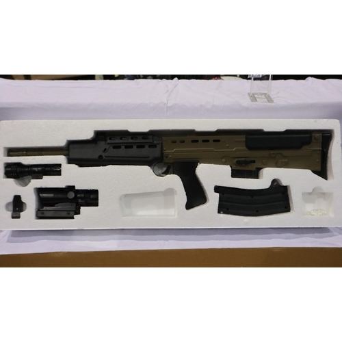 2028 - New old stock spring powered 6mm BB rifle in black/green (L85 A1 style), boxed. UK P&P Group 3 (£30+... 