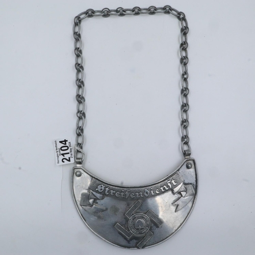 2104 - A rare Third Reich 1936 model RAD “Streifendienst” (Patrol Service) Gorget. Worn by Patrol leaders o... 