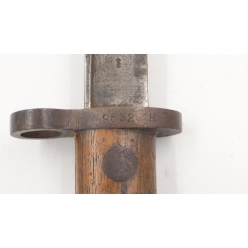 2126 - A Hembrug Dutch 1895 pattern bayonet with leather scabbard. UK P&P Group 2 (£20+VAT for the first lo... 