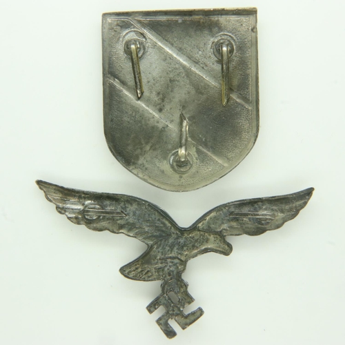 2151 - WWII German Luftwaffe Africa Corps Tropical pith helmet insignia. UK P&P Group 0 (£6+VAT for the fir... 