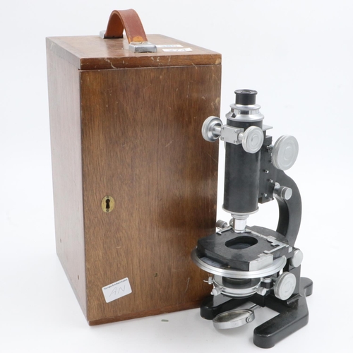 272 - Baker of London microscope, cased with two eyepieces. UK P&P Group 3 (£30+VAT for the first lot and ... 