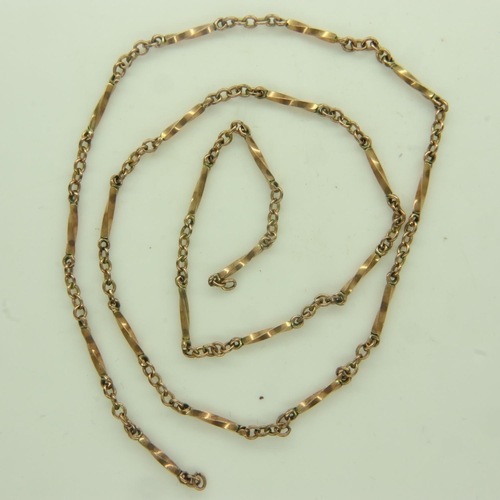 24 - 9ct gold neck chain, damaged, 3.8g. P&P Group 0 (£6+VAT for the first lot and £1+VAT for subsequent ... 