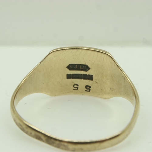 28 - 9ct gold signet ring, size M, misshapen, 1.8g. UK P&P Group 0 (£6+VAT for the first lot and £1+VAT f... 