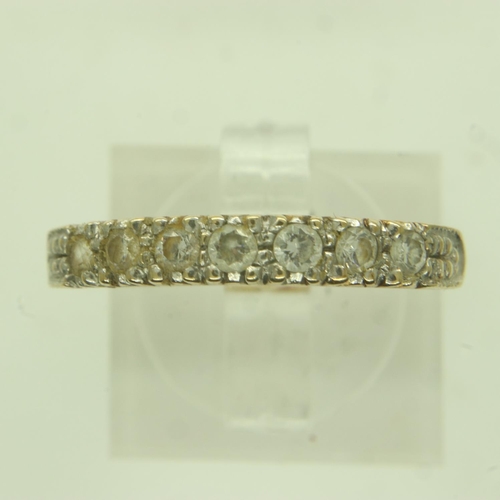 34 - 9ct gold ring set with cubic zirconia, size O, 1.7g. UK P&P Group 0 (£6+VAT for the first lot and £1... 