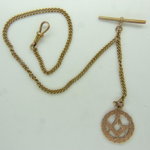 57 - A 9ct gold Albert watch chain, with T-bar, clip and circular masonic fob, 17.2g. P&P Group 0 (£6+VAT... 