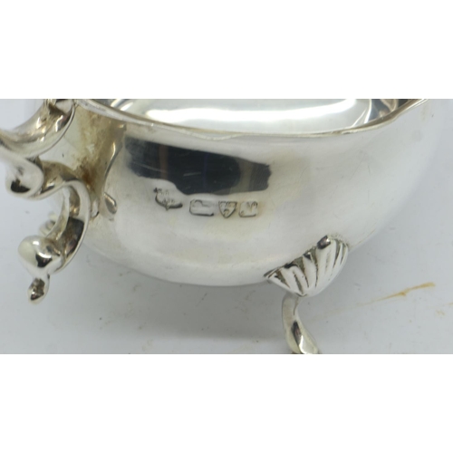 73 - Chester hallmarked silver sauce boat, 149g, L: 16 cm. UK P&P Group 1 (£16+VAT for the first lot and ... 