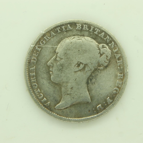 125 - 1855 boxed silver sixpence of Queen Victoria. UK P&P Group 1 (£16+VAT for the first lot and £2+VAT f... 