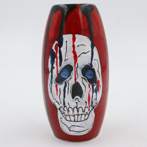 159 - Anita Harris skull vase, signed in gold, no chips or cracks, 17 cm H. UK P&P Group 1 (£16+VAT for th... 