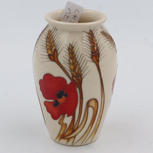 178 - Moorcroft baluster vase in the Harvest Poppy pattern, no chips or cracks, H: 13 cm. UK P&P Group 1 (... 