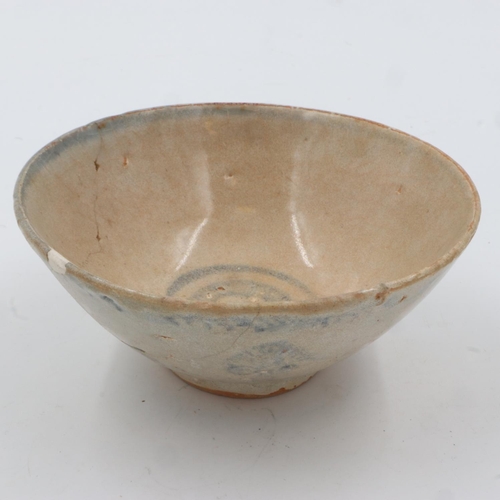 264 - Early Ming dynasty glazed blue and white footed bowl, some cracks and repairs, D: 14 cm. UK P&P Grou... 