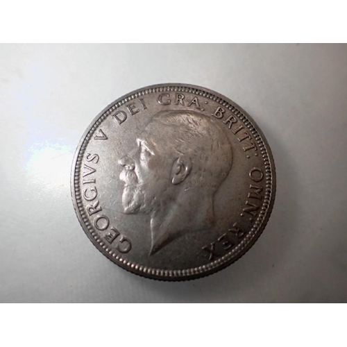 1157 - 1928 silver florin of George V - VF grade. UK P&P Group 0 (£6+VAT for the first lot and £1+VAT for s... 