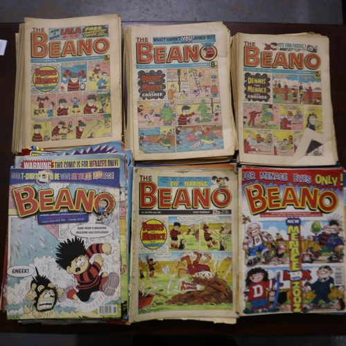 347 - One hundred and seventy eight 2000s Beano comics. UK P&P Group 3 (£30+VAT for the first lot and £8+V... 