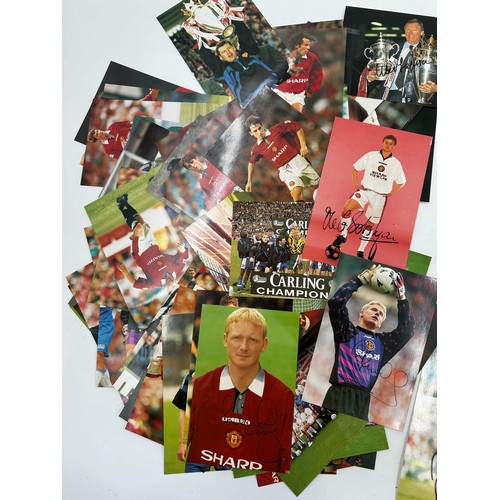 2043 - Collection of mixed Manchester United Football Club pictures, some are signed. and a signed copy of ... 