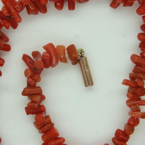 17 - 9ct rose gold and coral necklace, circa 1920, L: 50 cm. UK P&P Group 0 (£6+VAT for the first lot and... 