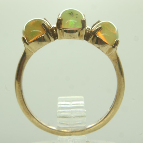 67 - 9ct gold trilogy ring set with three opals, 1.9g, size L. UK P&P Group 0 (£6+VAT for the first lot a... 