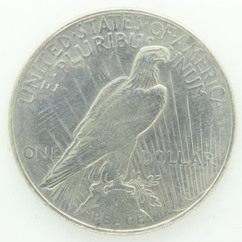 146 - 1922 American silver Peace dollar. UK P&P Group 0 (£6+VAT for the first lot and £1+VAT for subsequen... 