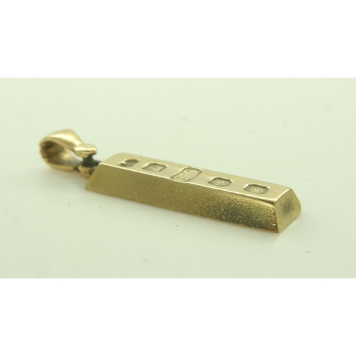 75 - 9ct gold ingot pendant, 4.3g. UK P&P Group 0 (£6+VAT for the first lot and £1+VAT for subsequent lot... 