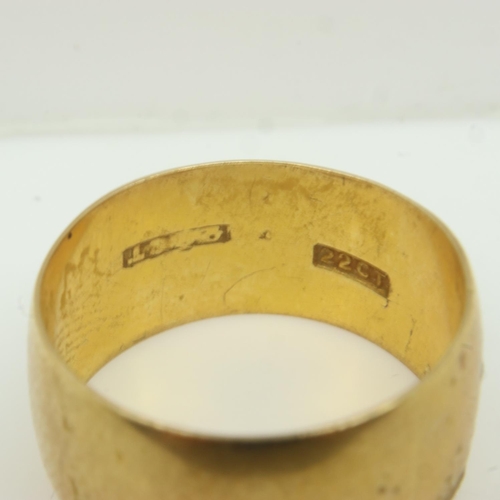 80 - 22ct gold wide-profile band ring, size N, 7.7g. UK P&P Group 0 (£6+VAT for the first lot and £1+VAT ... 