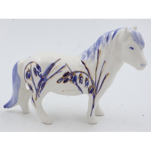 176 - Anita Harris pony in the Bluebells pattern, signed in gold, no cracks or chips, L: 18 cm. UK P&P Gro... 