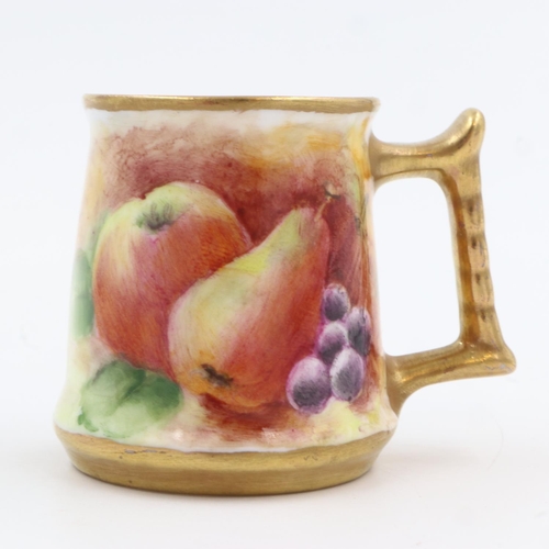 201 - Amy Ryder (Cheshire) miniature painted tankard, Worcester Fruit H: 41 mm, no chips cracks or visible... 