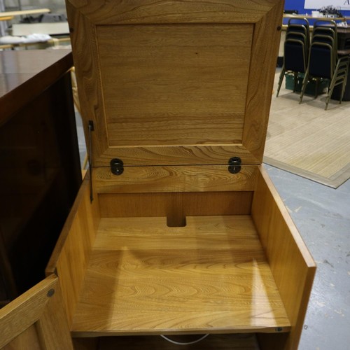 2118 - Ercol Blonde elm media cabinet, having a single door, shelved interior, hinged lid and single drawer... 