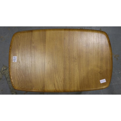 2123 - Ercol blonde elm rectangular lamp table, 73 x 45 x 44 cm H. Not available for in-house P&P