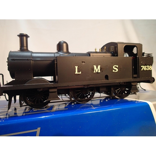 2055 - Dapol O gauge class 3F Jinty, re-numbered to 7638, LMS black, fair to good condition, boxed. UK P&P ... 