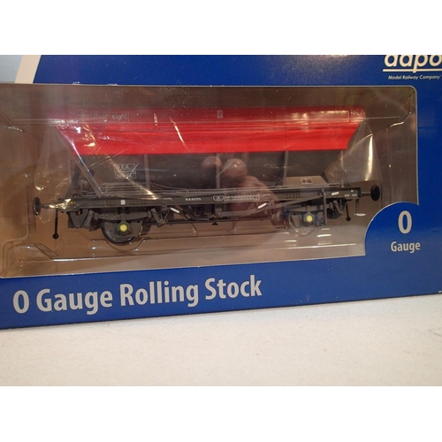 2075 - Dapol O gauge HEA Hopper, BR rail freight red/grey, No. 360204, near mint, storage wear to box. UK P... 