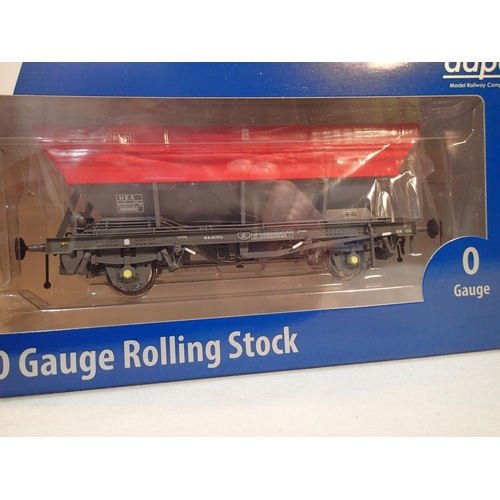 2076 - Dapol O gauge HEA Hopper, BR rail freight red/grey, No. 360050, near mint, storage wear to box. UK P... 
