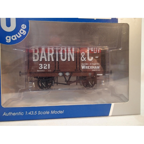 2092 - Dapol O gauge 7F-073-004, 7 plank wagon, Barton & Coy, Wrexham, No. 321, near mint, storage wear to ... 