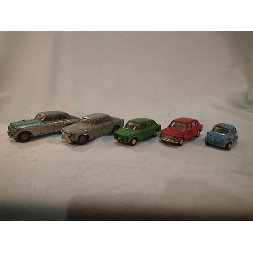 2123 - Five Spot On vehicles, Bentley, Rover, 1100 red, 1100 green, BMW Isetta bubble car, all playworn, su... 