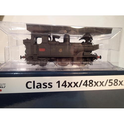 2139 - Hattons OO scale H1410, class 58XX, 5819, black, early crest, weathered, near mint condition, storag... 