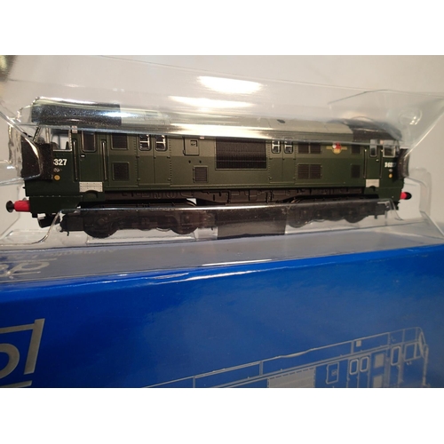 2175 - Dapol OO gauge, 4D-012-002, class 22 diesel, green, D6327, late crest, near mint condition, storage ... 