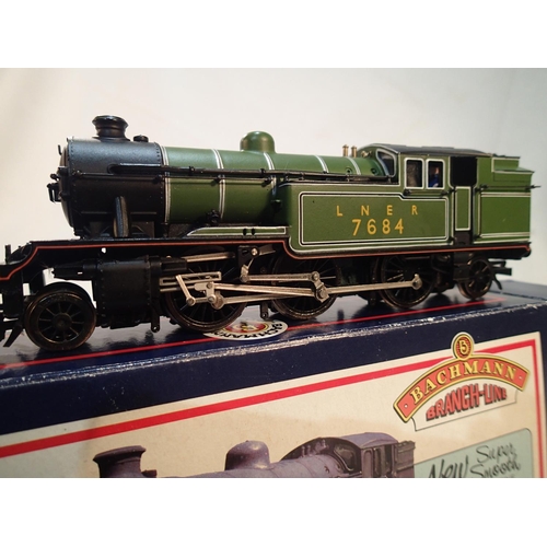 2202 - Bachmann 31-600, class V3, LNER green, 7684, excellent condition, box in good condition, no paperwor... 