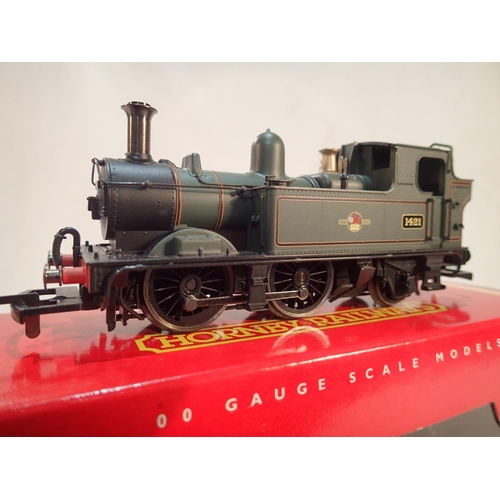 2306 - Hornby R2095A, class 14XX tank, 1421, green, late crest, detail fitted, excellent condition, box wit... 