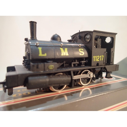 2308 - Dapol LMS Pug 040 tank, 11217, LMS black, excellent condition, box with wear. UK P&P Group 1 (£16+VA... 