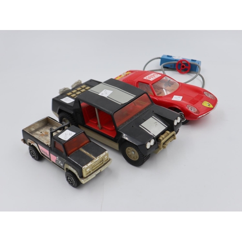 2522 - Playart battery operated Lamborghini model car, a Fundimensions battery operated car and a small Ton... 