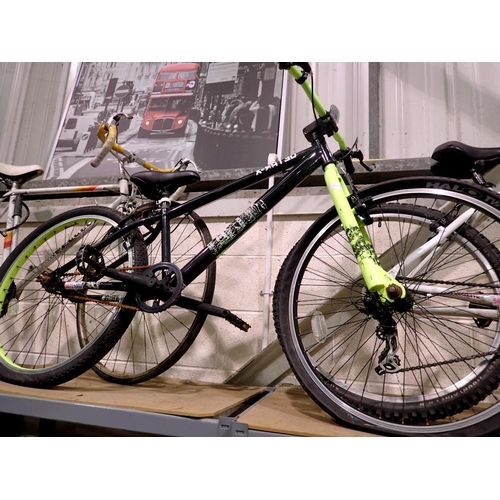 1002 - Rated X Boys mountain bike, 22inch wheels, 18inch frame. Not available for in-house P&P