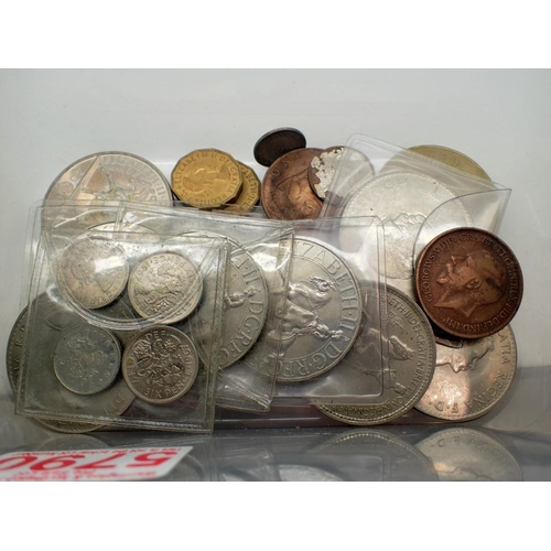 1097 - Mixed coins including a 1951 crown and a £5 crown. UK P&P Group 1 (£16+VAT for the first lot and £2+... 