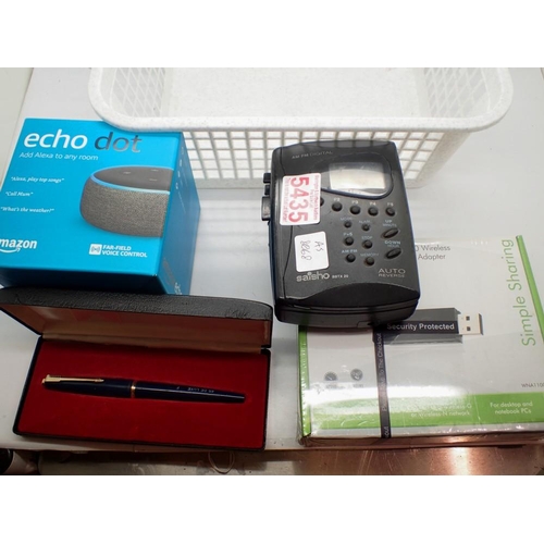 1117 - Boxed Echo Dot V.I, sealed Netgear N150 USB adapter and Saisho Walkman. UK P&P Group 1 (£16+VAT for ... 