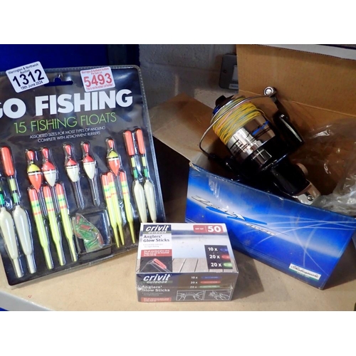 1312 - Zeta fishing reel, Anglers glow sticks and fifteen floats. Not available for in-house P&P