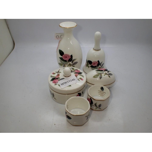 1330 - Mixed Wedgwood Hathaway Rose ceramics. Not available for in-house P&P