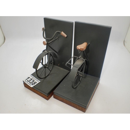 1338 - Pair of metal and wood bicycle bookends. UK P&P Group 2 (£20+VAT for the first lot and £4+VAT for su... 