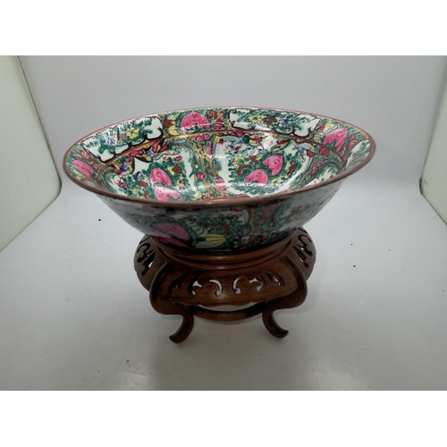 1358 - 20th century Famille Rose centre bowl on carved wood stand, D: 21 cm. UK P&P Group 2 (£20+VAT for th... 