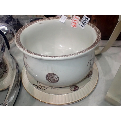 1405 - Chamber pot and stand by Princess Wood & Hulme, Burslem. Not available for in-house P&P