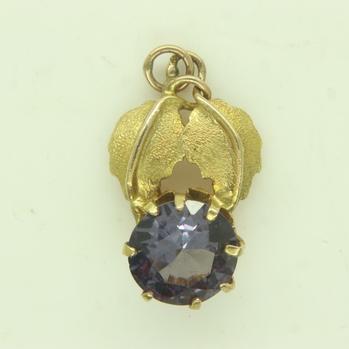 13 - 14ct gold amethyst set pendant, unmarked. UK P&P Group 0 (£6+VAT for the first lot and £1+VAT for su... 