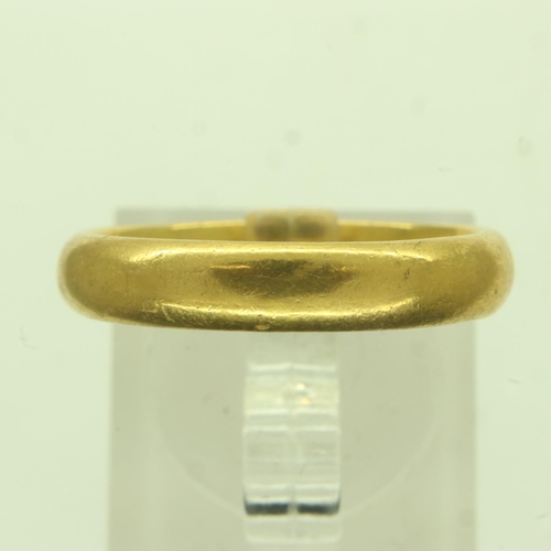 15A - Heavy gauge 22ct gold wedding band, size P, 5.7g. UK P&P Group 1 (£16+VAT for the first lot and £2+V... 