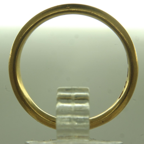 15A - Heavy gauge 22ct gold wedding band, size P, 5.7g. UK P&P Group 1 (£16+VAT for the first lot and £2+V... 