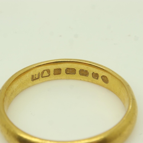 15A - Heavy gauge 22ct gold wedding band, size P, 5.7g. UK P&P Group 1 (£16+VAT for the first lot and £2+V... 